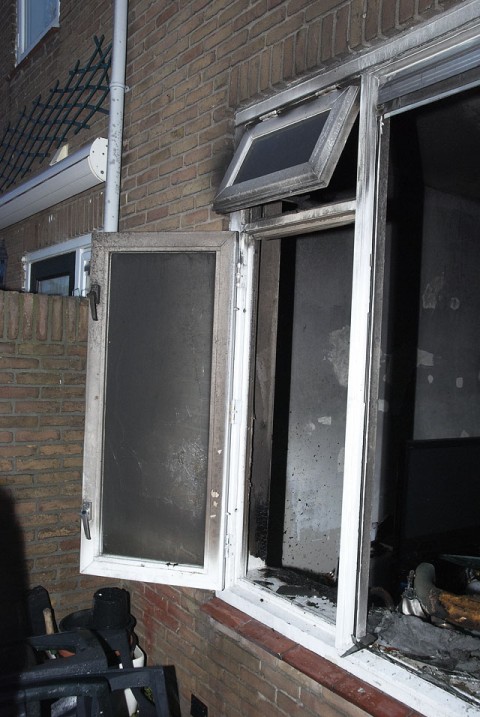 2012/118/GB 20120524 021 Binnenbrand wonen Ibisstraat.jpg